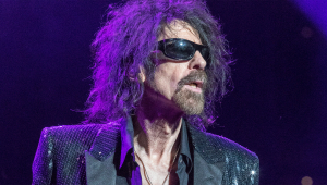 Image of Peter Wolf and the Midnight Travelers